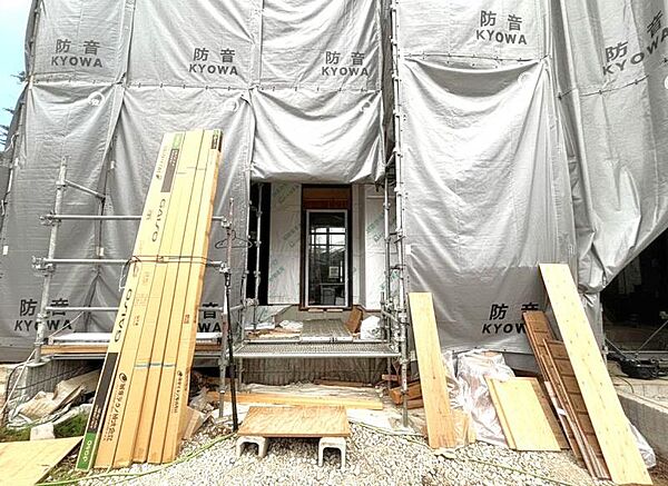 住む人がいつまでも心地良さを感じ続けられる多様な住空間を創造します。（2026年7月撮影）