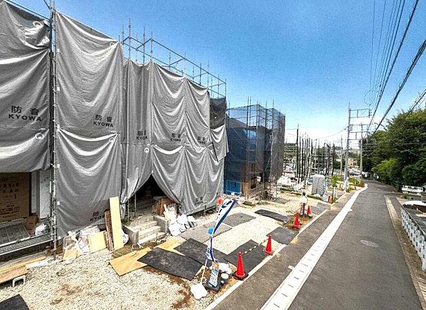 実際の日当たりや現地の雰囲気もご確認くださいませ。(2026年7月撮影)