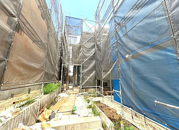豊かな居住性とクオリティが見事に調和した住空間は住まうことの喜びを感じさせてくれます。(2026年7月撮影)