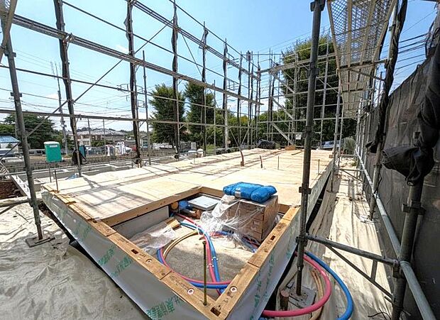 住む人がいつまでも心地良さを感じ続けられる多様な住空間を創造します。(2026年7月撮影)