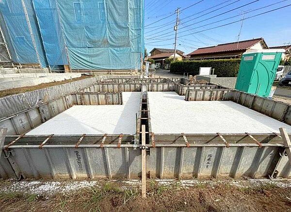 豊かな居住性とクオリティが見事に調和した住空間は住まうことの喜びを感じさせてくれます。（2026年7月撮影）
