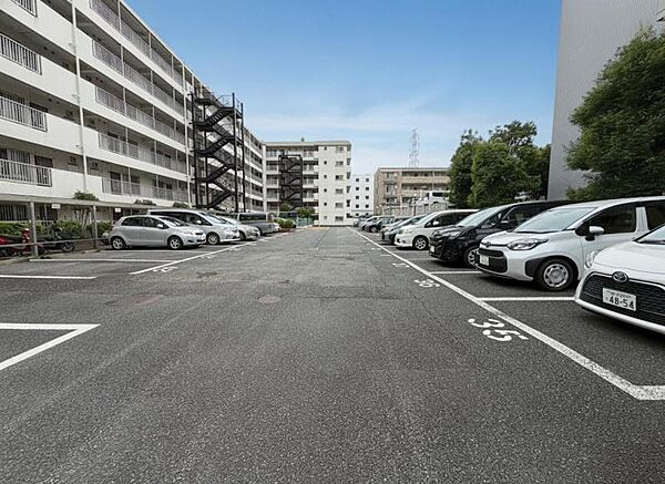 駐車場を拡大表示