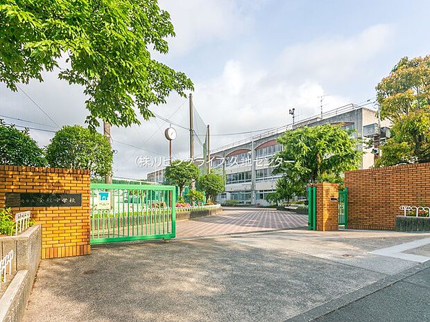 川崎市立金程中学校 1030m