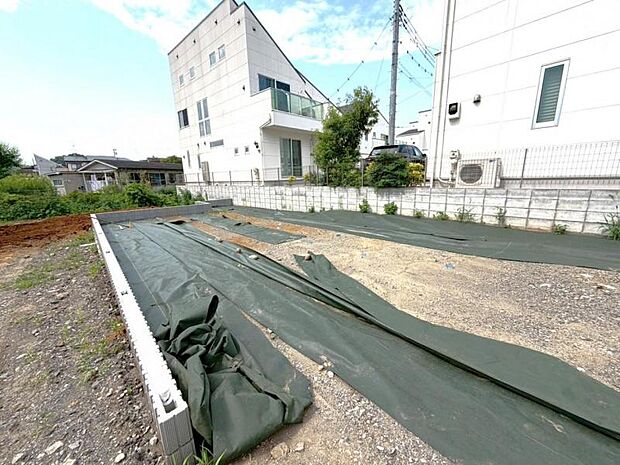 実際見ないと感じられない陽当たりや間取をぜひ現地でご確認ください(2026年7月撮影)