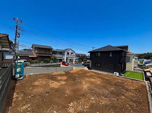 この場所だからそこ叶えられる開放感、図面だけではわからない現地の雰囲気もご確認くださいませ。(2026.7.26撮影)