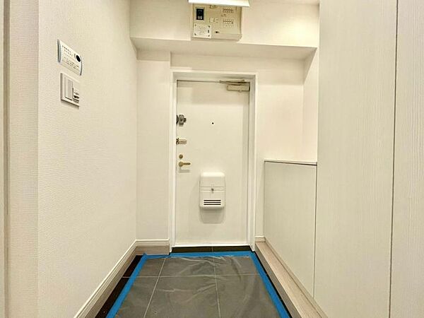 空間を効率的に利用し収納スペースを確保。一日の始まりと終わりを美しく演出します。