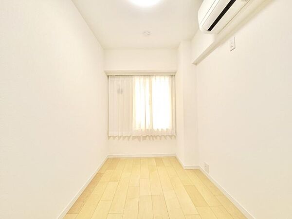 仕事や趣味のスペースとしても活用できる、多用途に使える部屋。