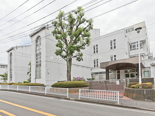 横浜市立西前小学校 310m