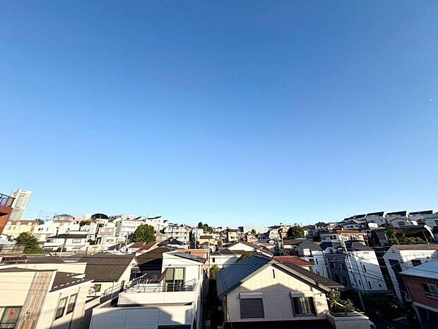 開放感たっぷりの眺望で、毎日が特別なひとときに感じられます。