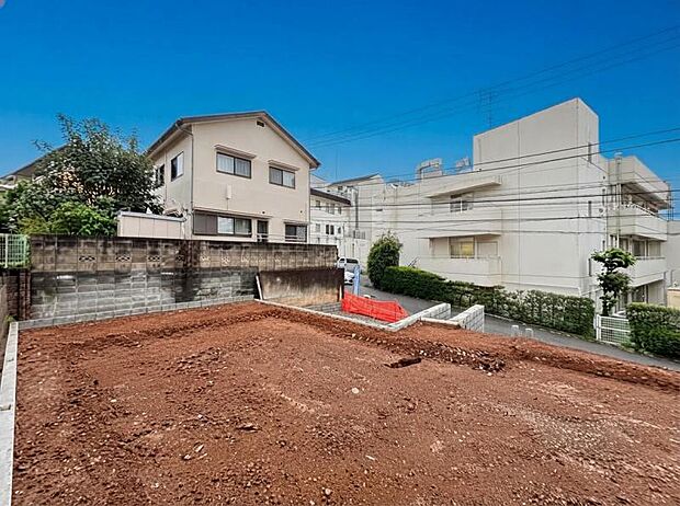 この場所だからこそ叶えられる開放感、図面だけでは分からない現地の雰囲気もご確認くださいませ。(2026.9.11撮影)