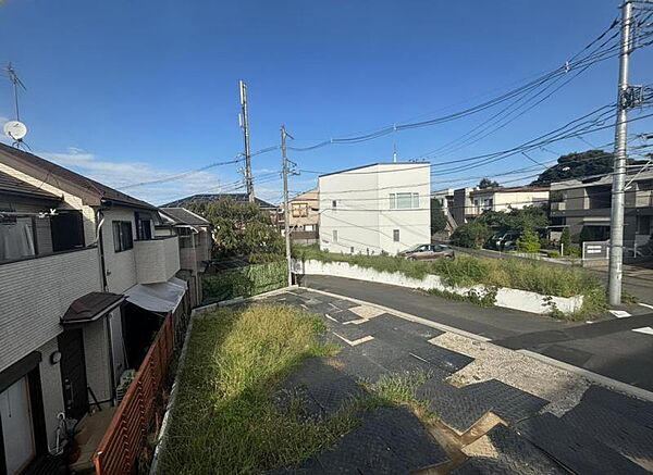 周辺環境や街並みなど、図面だけでは分からない現地の雰囲気もぜひご確認くださいませ。