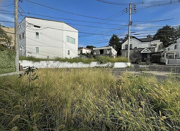 この場所だからそこ叶えられる開放感、図面だけではわからない現地の雰囲気もご確認くださいませ。