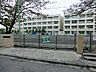 周辺：横浜市立師岡小学校　620ｍ