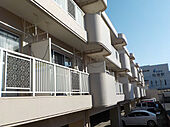 浜松市中央区助信町 3階建 築39年のイメージ