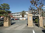 浜松市立八幡中学校 1213m