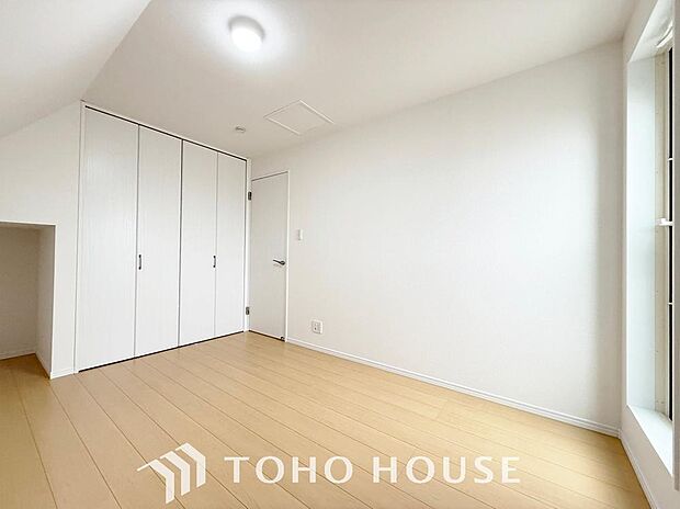 「収納」全ての居室にクローゼットを完備しております。