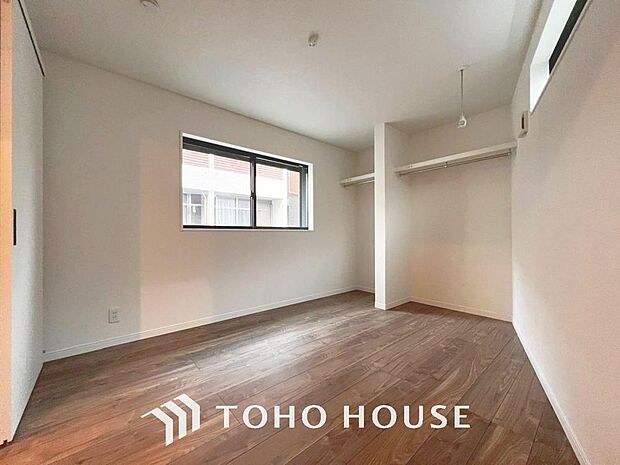 「子供部屋にぴったりの間取り。」お子様の成長に合わせて机やベットを自由にレイアウトできるようにと、小さな自立心を育むお部屋作りを見越してご覧下さい。