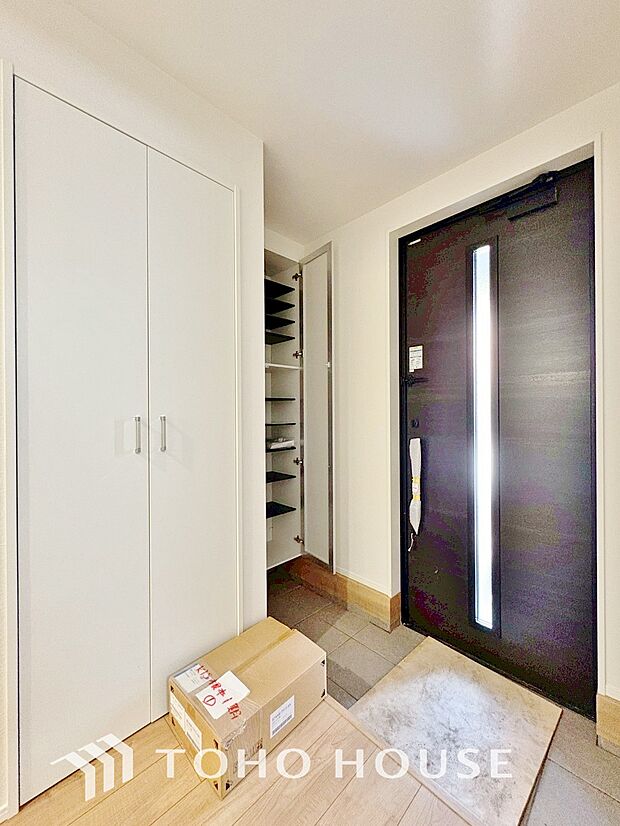 「防犯・断熱仕様玄関ドア」