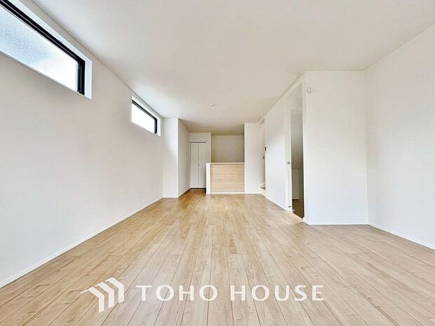 「寛ぎの空間リビング」毎日過ごす場所だからこそ、飽きのこないデザインが大事。本当に欲しい「寛げる空間」を実感して頂けます。