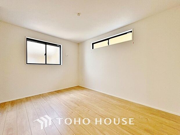 「フレキシブルに使えます」書斎としても、趣味やくつろぎのスペースとしてお使いいただけます。家族と一緒に楽しい時間を過ごす中にも、一人でくつろげる時間と場所は特別なものになります。