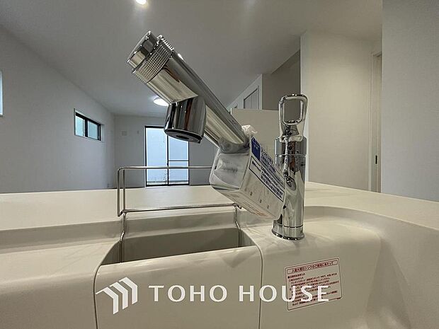 クリアな水が毎日使え、見た目にもスマートな浄水器一体型。お米を炊いたりする際には浄水機能をつかうこともできて、人気の商品です。