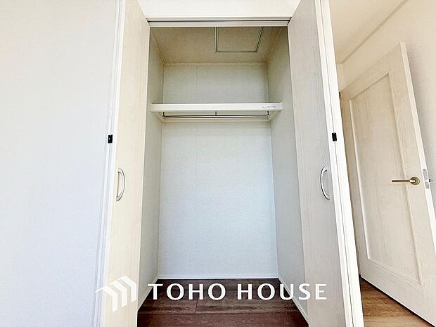 「収納(3号棟)」全ての居室にクローゼットを完備しております。