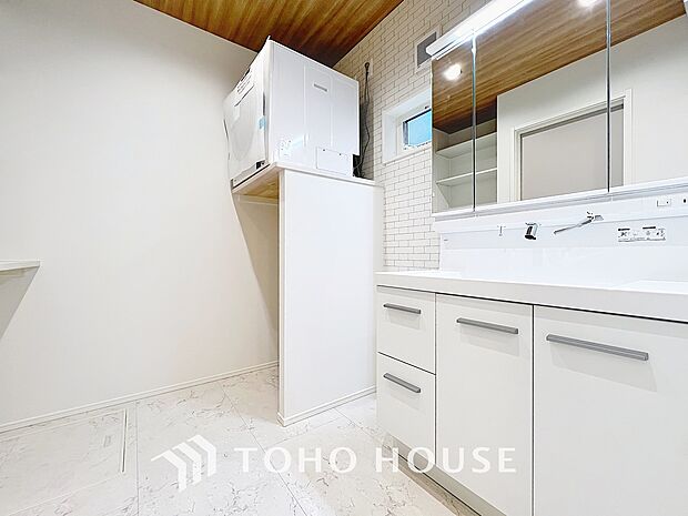 平日の朝であっても、落ち着きとくつろぎを感じられる。時間に余裕とゆとりを持たせます。