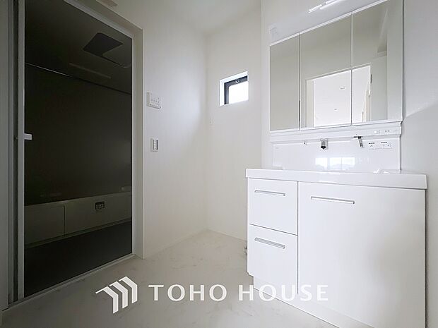 シャワー機能付き洗面台