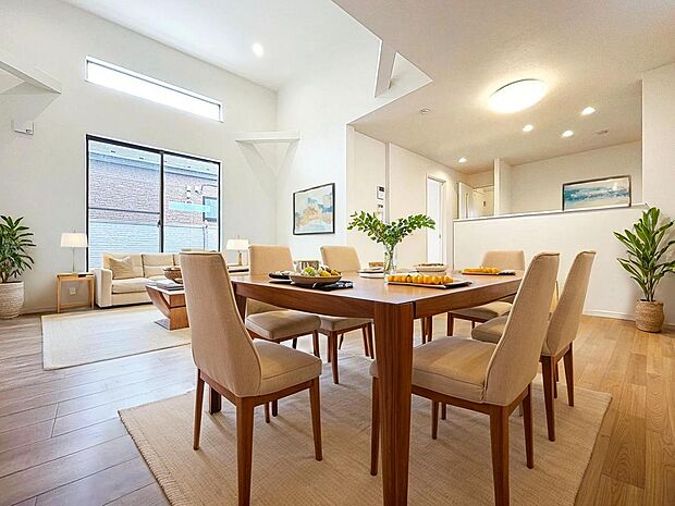 「リビングダイニング」（画像内の家電・家具等はCGです。本物件には付帯されません）