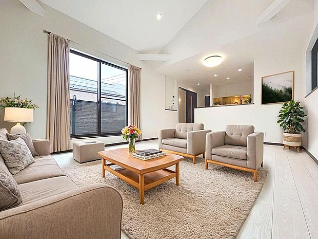 「リビングダイニング」(画像内の家電・家具等はCGです。本物件には付帯されません)