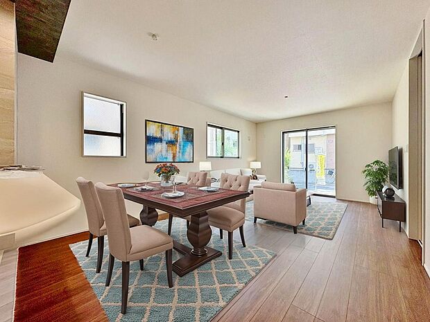 「リビングダイニング」（画像内の家電・家具等はCGです。本物件には付帯されません）