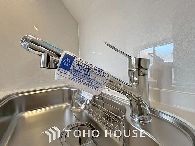 クリアな水が毎日使え、見た目にもスマートな浄水器一体型。お米を炊いたりする際には浄水機能をつかうこともできて、人気の商品です。