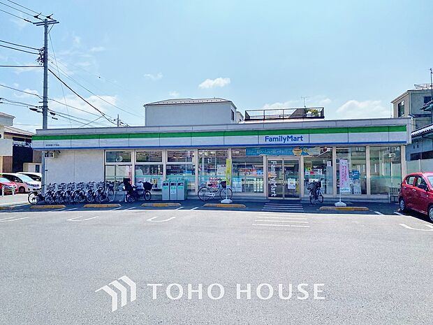 ファミリーマート　お花茶屋二丁目店　479m