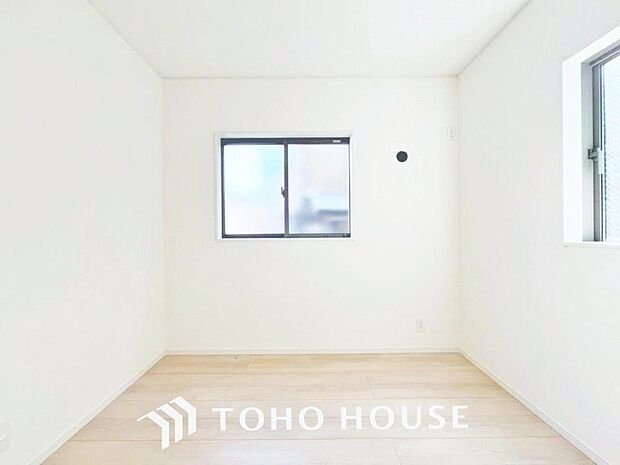 「全てお部屋が洋室。」全室床は掃除のしやすい清潔感のあるフローリング仕上げです。