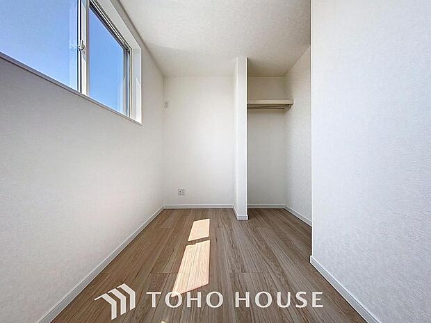 「心地よい空間」ほっと一息つけるような、安心して寛げる雰囲気の空間です。シンプルな内装は、時が経ちニーズが変わっても、フレキシブルに活用頂けます。