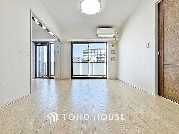 apartment 東京都台東区今戸２丁目
地図を見る