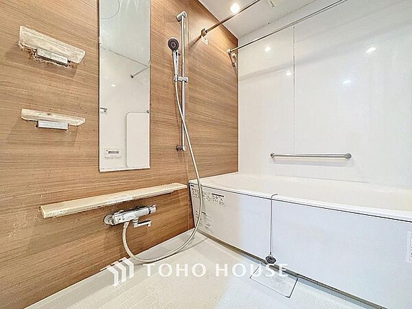 apartment 東京都台東区今戸２丁目
地図を見る