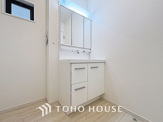 シャワー機能付き洗面台