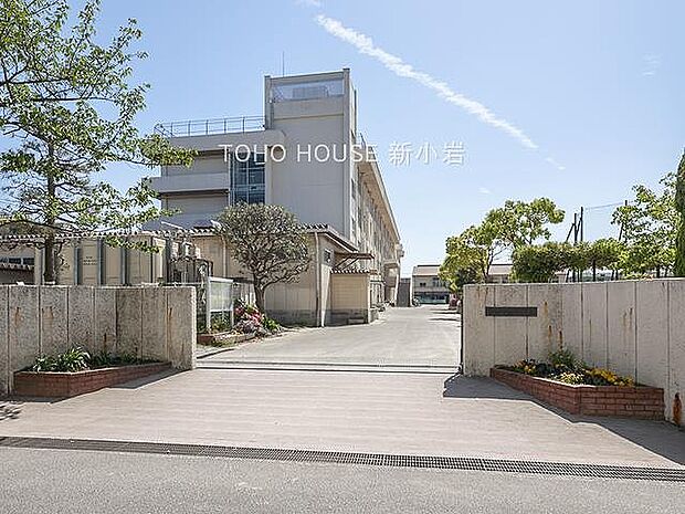 市川市立福栄中学校：1485ｍ