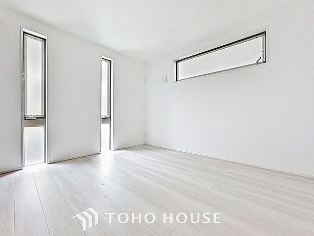 「フレキシブルに使えます」書斎としても、趣味やくつろぎのスペースとしてお使いいただけます。家族と一緒に楽しい時間を過ごす中にも、一人でくつろげる時間と場所は特別なものになります。