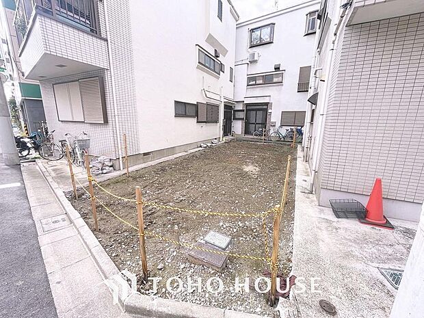 「現況」建物面積102平米のゆとりある2SLDKプラン。生活を彩る設備が充実。広々17帖のLDKには、ご家族皆様の笑顔が溢れます。