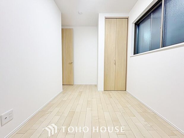 「明るい居室」温もりある自然光を感じていただける居室です。