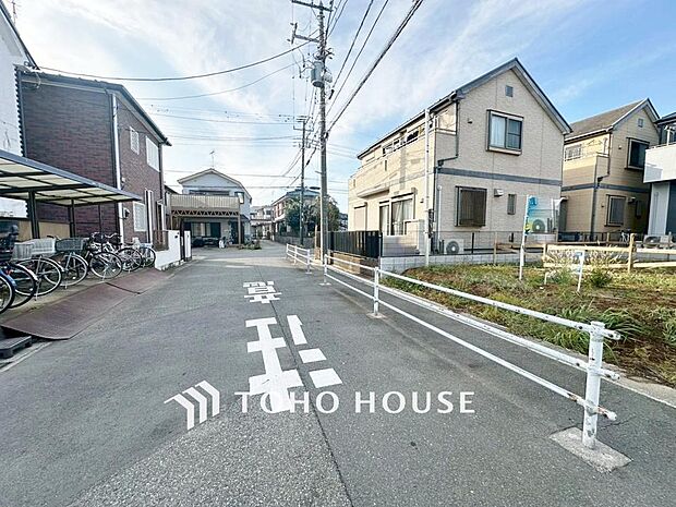 「前面道路含む現地」