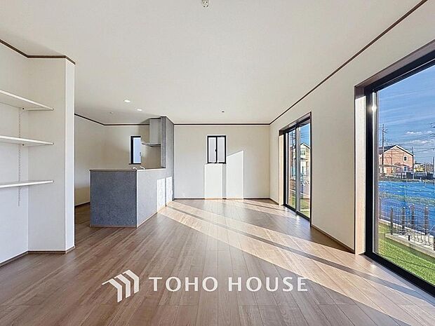 「自分らしい家造りを楽しめる」落ち着いたカラーコーディネートの室内。インテリアやファブリックで、オーナー様好みのテイストデザインを取り入れて頂けます。