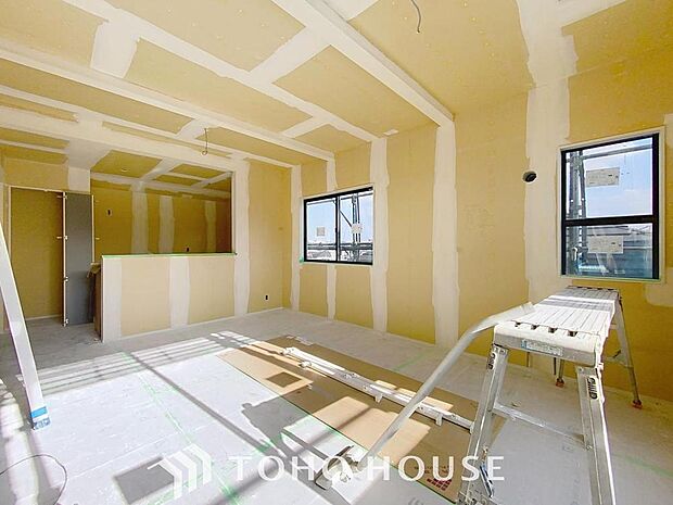 「寛ぎの空間15．66帖リビング」毎日過ごす場所だからこそ、飽きのこないデザインが大事。本当に欲しい「寛げる空間」を実感して頂けます。