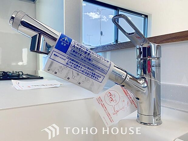 クリアな水が毎日使え、見た目にもスマートな浄水器一体型。お米を炊いたりする際には浄水機能をつかうこともできて、人気の商品です。