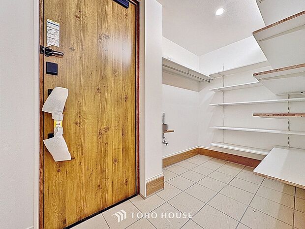 「玄関」「ただいま」・「おかえり」。新居で交わす家族同士の何気ないやり取りがただ何となく嬉しいんです。自分のお家を手に入れた事の喜びが感じられるお客様からの素敵なエピソードです。