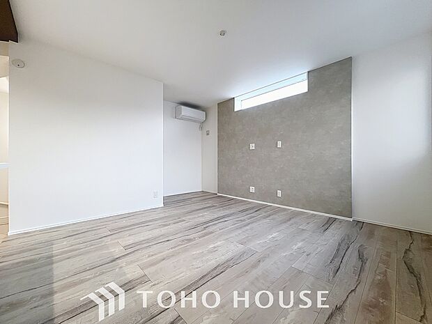 「グレイッシュカラーでまとめたインテリアコーディネート。」毎日過ごす場所だからこそ、飽きのこないデザインが大事。本当に欲しい「寛げる空間」を実感して頂けます。