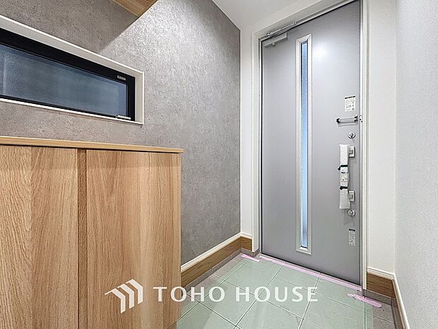 清潔感が溢れ、訪れる者すべてを「安らぎ」と「充実」で包み込みます。