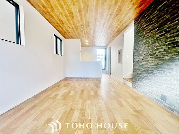 お料理の上手な方が、独壇場でお料理の腕を披露するスタイルに向いているキッチンです。